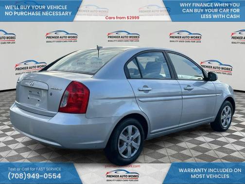 2011 Hyundai Accent SE