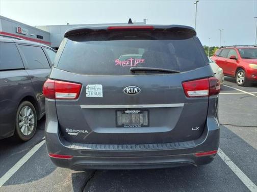 2017 Kia Sedona LX