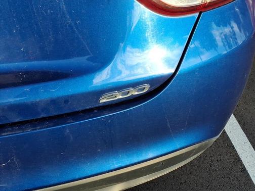 2017 Chrysler 200 Touring