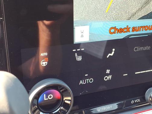 Wind Chill Pearl 2026 Toyota bZ XLE Plus