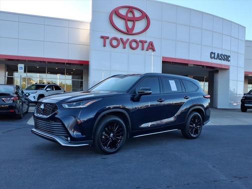 2023 Toyota Highlander XSE