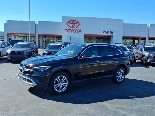 2023 Mercedes-Benz GLC 300 4MATIC