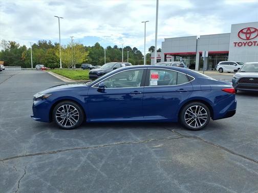 2025 Toyota Camry XLE
