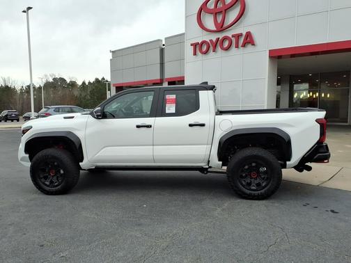 2026 Toyota Tacoma Hybrid TRD Pro