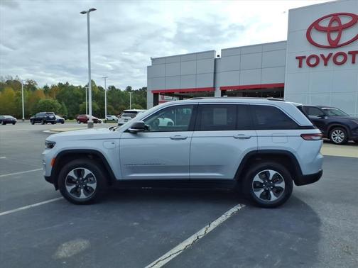 2024 Jeep Grand Cherokee 4xe Base