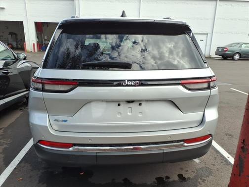 2024 Jeep Grand Cherokee 4xe Base