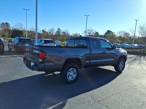 2022 Toyota Tacoma SR