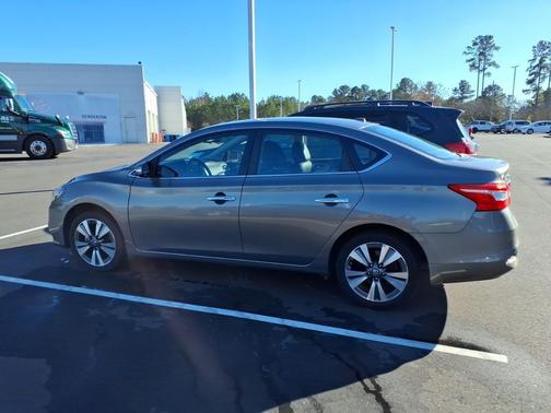 2016 Nissan Sentra SL