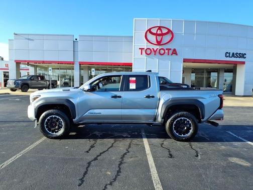 2025 Toyota Tacoma Hybrid TRD Off Road