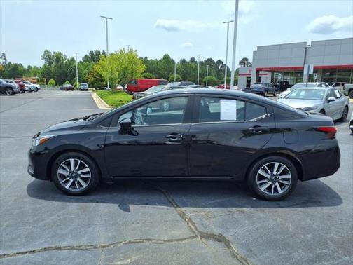 2023 Nissan Versa 1.6 SV
