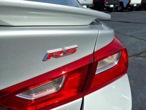 2021 Chevrolet Malibu FWD RS