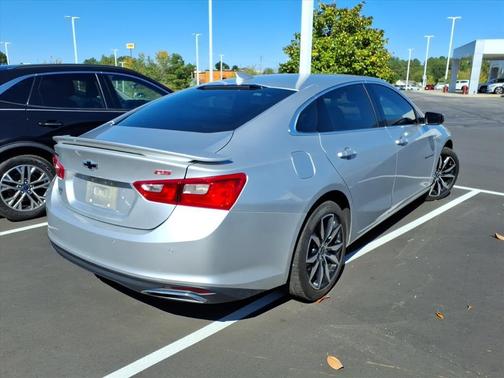 2021 Chevrolet Malibu FWD RS
