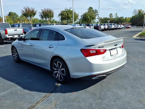 2021 Chevrolet Malibu FWD RS