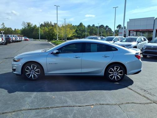 2021 Chevrolet Malibu FWD RS