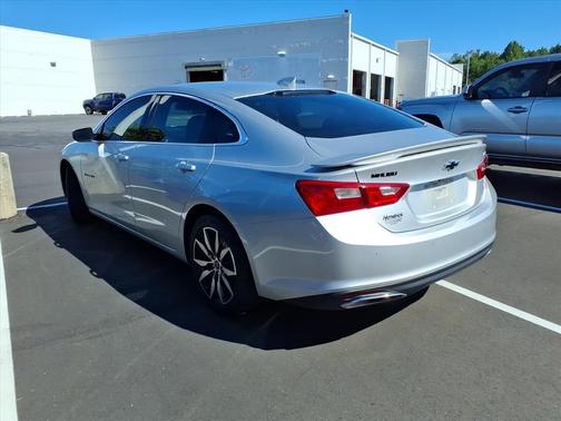 2021 Chevrolet Malibu FWD RS