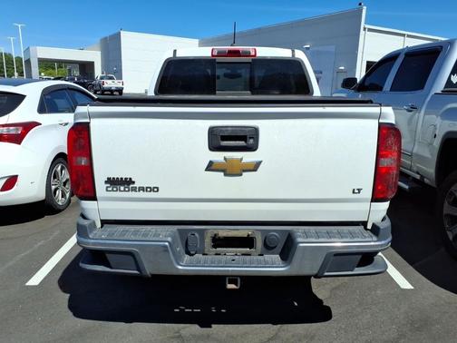 Summit White 2016 Chevrolet Colorado LT