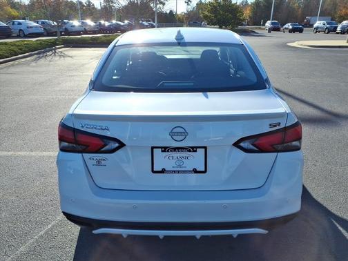 2024 Nissan Versa 1.6 S