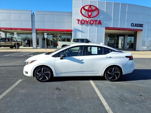 2024 Nissan Versa 1.6 S