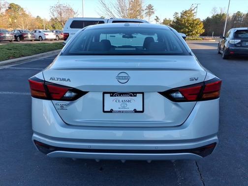 2024 Nissan Altima 2.5 SV