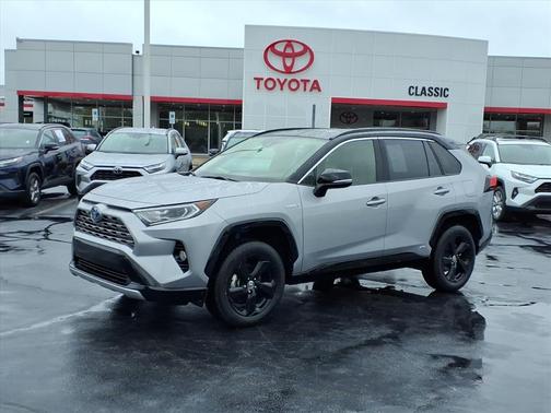 2021 Toyota RAV4 Hybrid SE