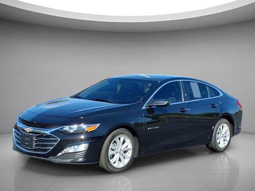 Mosaic Black Metallic 2025 Chevrolet Malibu FWD 1LT
