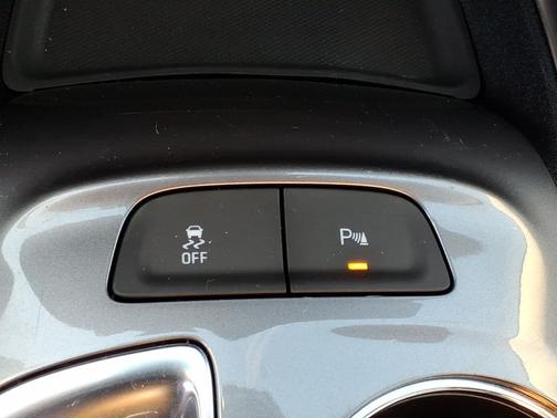 Mosaic Black Metallic 2025 Chevrolet Malibu FWD 1LT