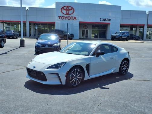 2025 Toyota GR86 Base