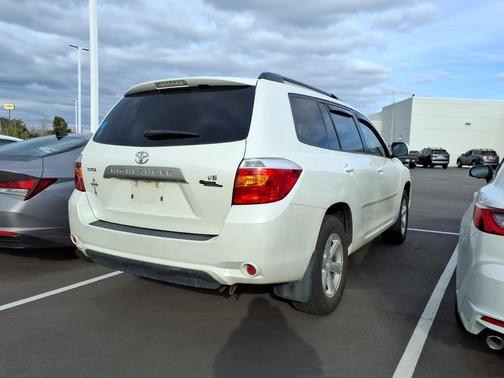 2009 Toyota Highlander Base