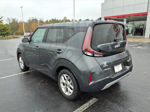 2024 Kia Soul LX