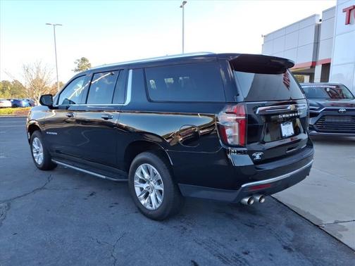 2024 Chevrolet Suburban Premier