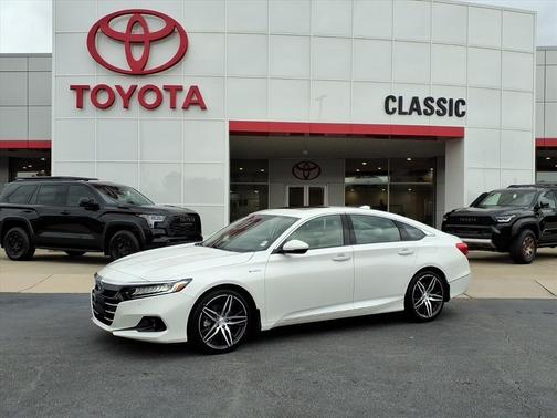 2022 Honda Accord Hybrid Touring