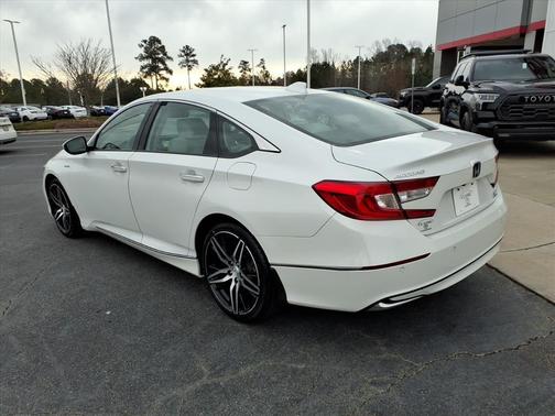 2022 Honda Accord Hybrid Touring