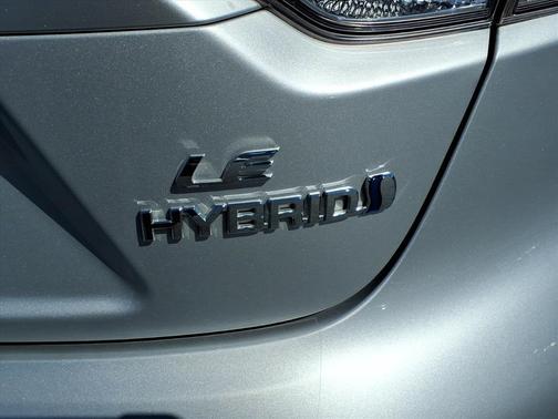 2023 Toyota Corolla Hybrid SE