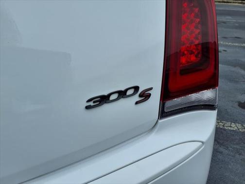 2023 Chrysler 300 S