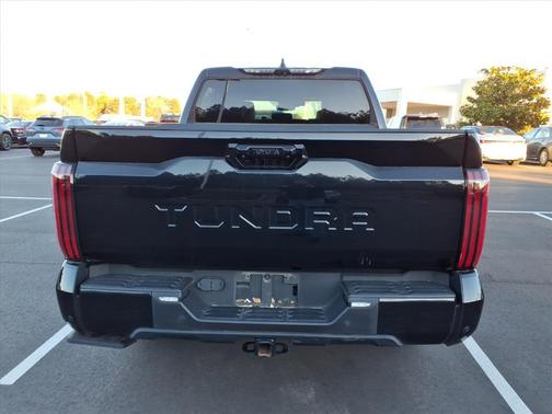 2023 Toyota Tundra Platinum