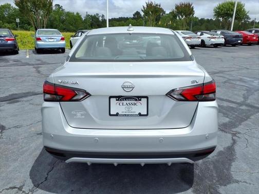 2023 Nissan Versa 1.6 SV