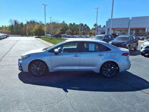 2025 Toyota Corolla SE