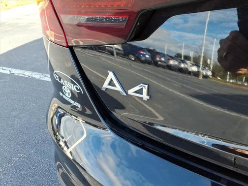 2024 Audi A4 45 S line Premium Plus