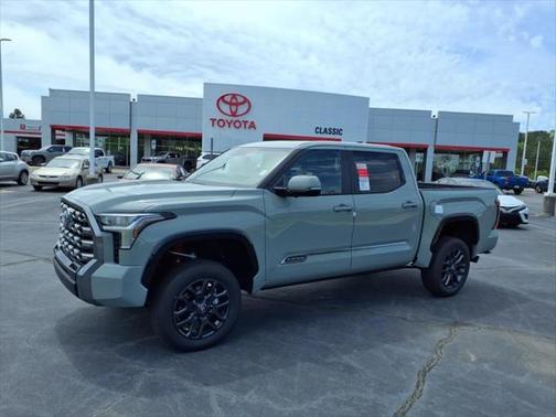 2025 Toyota Tundra Platinum