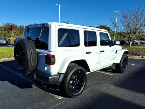 2024 Jeep Wrangler 4xe Sahara