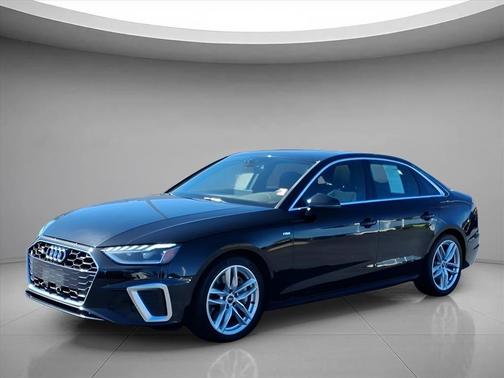 2024 Audi A4 45 S line Premium Plus
