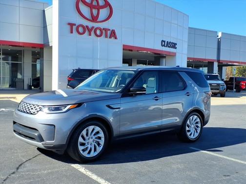 2024 Land Rover Discovery P300 S