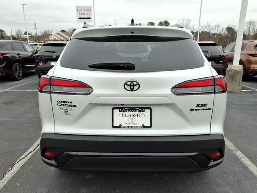 2026 Toyota Corolla Hybrid SE