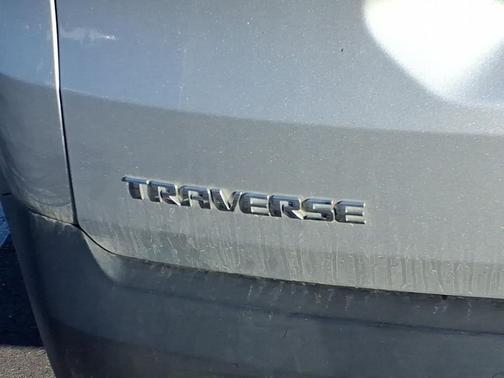 2021 Chevrolet Traverse LS