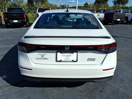 2024 Honda Accord Hybrid Sport
