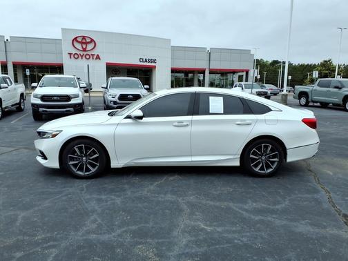 Platinum White Pearl 2021 Honda Accord EX-L 1.5T