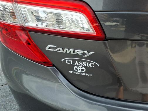 2014 Toyota Camry SE