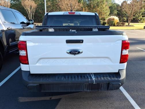 2022 Ford Maverick XL