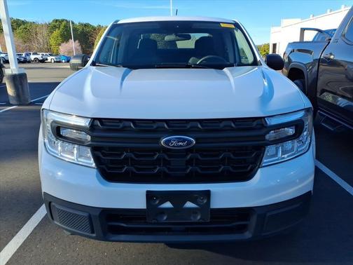 2022 Ford Maverick XL