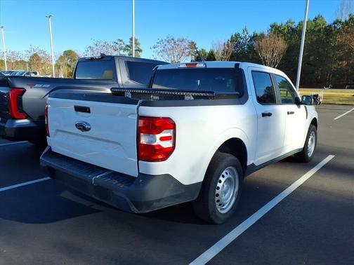 2022 Ford Maverick XL